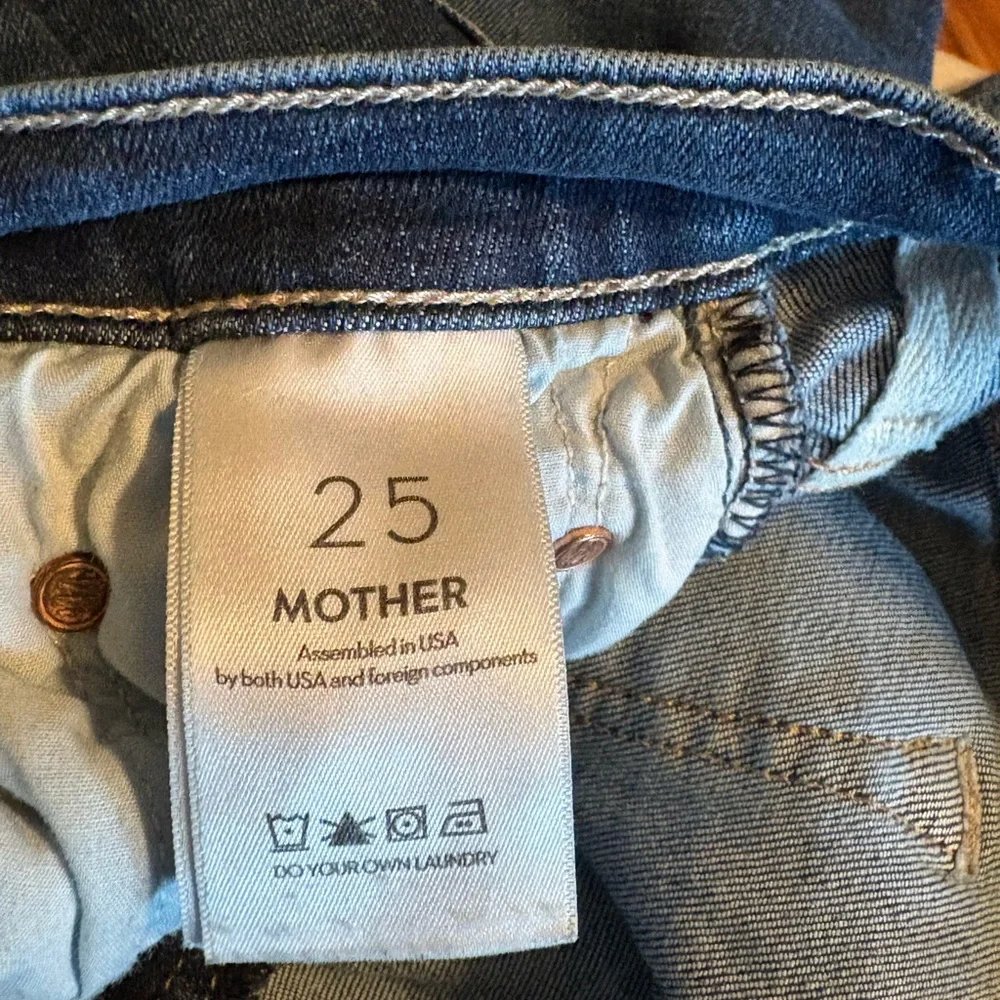 MOTHER The Insider Crop‎ Step Fray Hem Jeans Women’s 25 Dark Wash Raw Hem (0410)